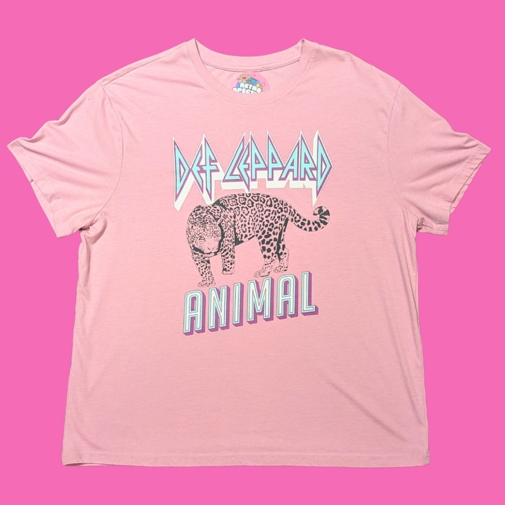 Def Leppard Pink T-Shirt Size XL for Women